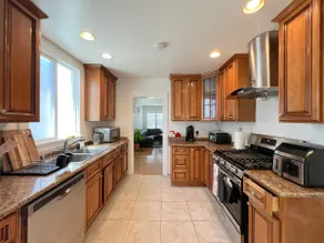 522 - Private 3B2B House w/ Yard near UC Berkeley - Image 3