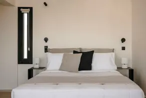The Uptown Boutique Apartments - Image 2