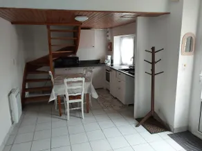 Two storey - small calm house - Image 4