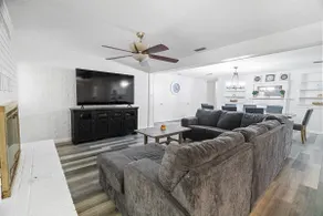 The Ark Jax | Spacious 4BR Retreat By JAX Airport - Image 3