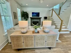 Wharf Street Coastal Escape - 3BR Old Town Luxury - Image 5