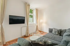 Lovely flat 16 mins from center - Image 3