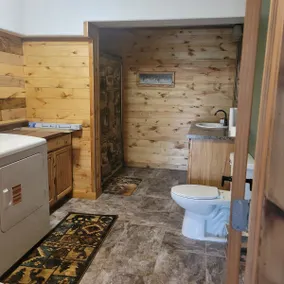 Red's Lodge LLC - Image 4
