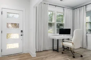 3BR | Fenced Yard |Dogs OK| Near Duke U & Downtown - Image 5