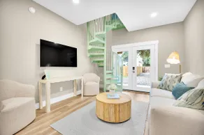 The Coastal Treehouse - Image 3