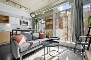 Heart Of YYC | Stunning Studio | AC - Image 2