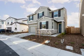 4BR/3BA | 1st Floor Suite | Multi-Gen Friendly - Image 3
