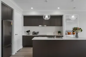 5BR Sleep 10 Family House | Patio Kitchen Garage - Image 4