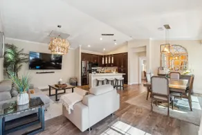 Spacious 4BR/2BA Roseville Oasis w/ Pool & Lounge - Image 4