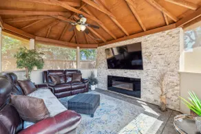 Spacious 4BR/2BA Roseville Oasis w/ Pool & Lounge - Image 3