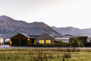 Te Moana - Lake Views - Sleeps 7 - Wanaka - Image 5