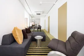 Japavista R4 / 6 min walk to Roppongi Station, 3 stops to Shinjuku (9 min), 16 min to Tokyo Station, [2F] 3LDK 93.8 m² - Image 4