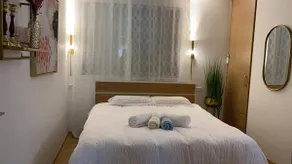 Green Park Cottage with heated pool and Jacuzzi - Image 2