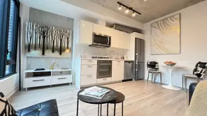 Designer Loft Near St. Lawrence Market -DT Toronto - Image 3