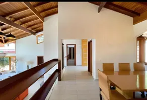Spacious and comfortable home - Image 4