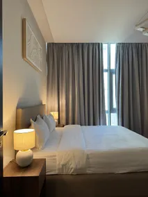 Luxury 2BR Janabiyah | Balcony | Near Liwan Mall - Image 2