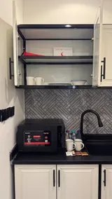 Elegant Hotel Studio | Self Check-in | Quiet and Distinctive - Image 5