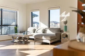 A Quiet Bright & Stylish Family Home - Image 3