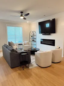 The Townhouse on Encore - Image 2