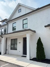 The Townhouse on Encore - Image 5