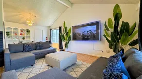 Epic Fun | 4bd & 2ba | Spacious - Image 2