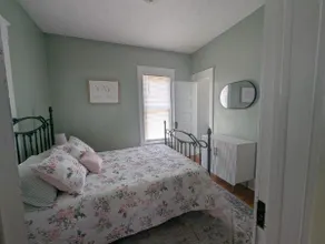 Comfy Cottage - Image 4