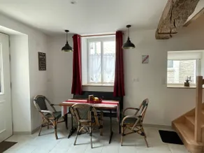A getaway by the river – A charming 4-star cottage - Image 5