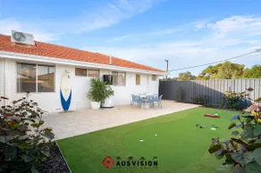 Mini Golf & Hamptons Charm-Freo & Adventure World - Image 2