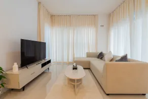 Modern 1BR Gem on Reem Island - Image 2