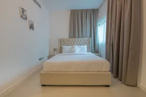 Modern 1BR Gem on Reem Island - Image 4