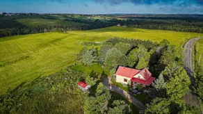Country house in nature - Image 2