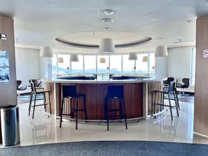 Suite with Garden and Pool in Barra da Tijuca - RJ - Image 5
