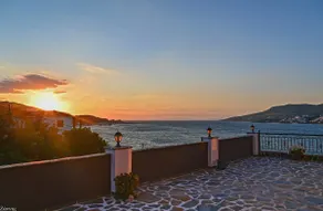 Sea view apartment - Image 4