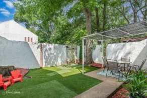 Modern and Cozy 2BR Townhome close to Downtown - Image 5