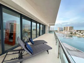 TOP/2BR/Ocean View from All Rooms/Balcony - Image 2