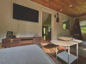 Bashan Lake Bungalow - Image 4