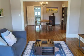 Charming Unique 2 Bdrm Apartment in Victorian Home - Image 4