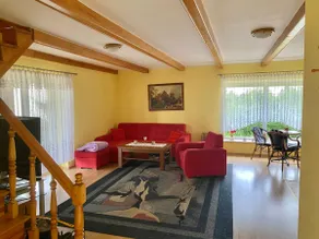 House by the lake, Insko - Image 3