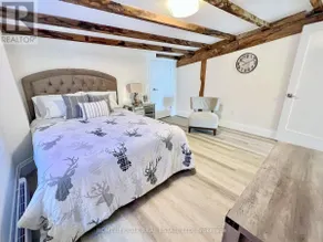 King West Village Loft - Image 4
