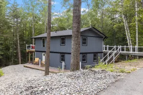White Mountain Retreat | Sleeps 10 | Ski & Hike - Image 4