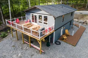 White Mountain Retreat | Sleeps 10 | Ski & Hike - Image 3