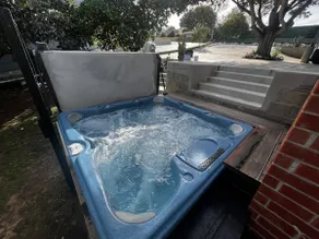 Cute Little House Close to Beach, Hot Tub, Views - Image 2