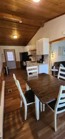 City on the Pond Apartment - Image 4