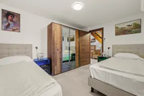 Apartment Madonna - Image 5