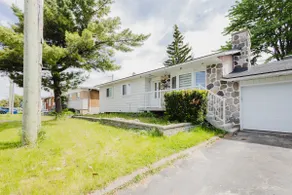 Fully equipped house in Repentigny - Image 2