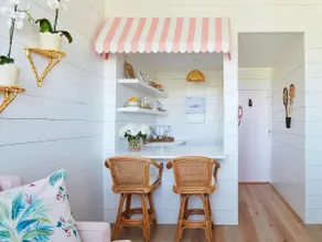 Pineapple Pad Palm Beach: Colony Hotel-Inspired - Image 2