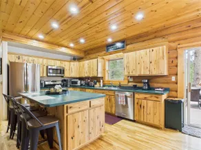 Misty Mountain Chalet- Pets•EV•Trails•Views•2acres - Image 5
