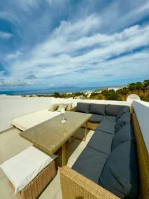 DeLuxe Ocean View Apartment - Image 5