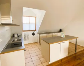 Top location – quiet & central! - Image 2