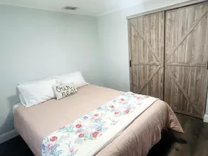 Quiet 3BR Retreat – 5 Mins to Downtown! - Image 4